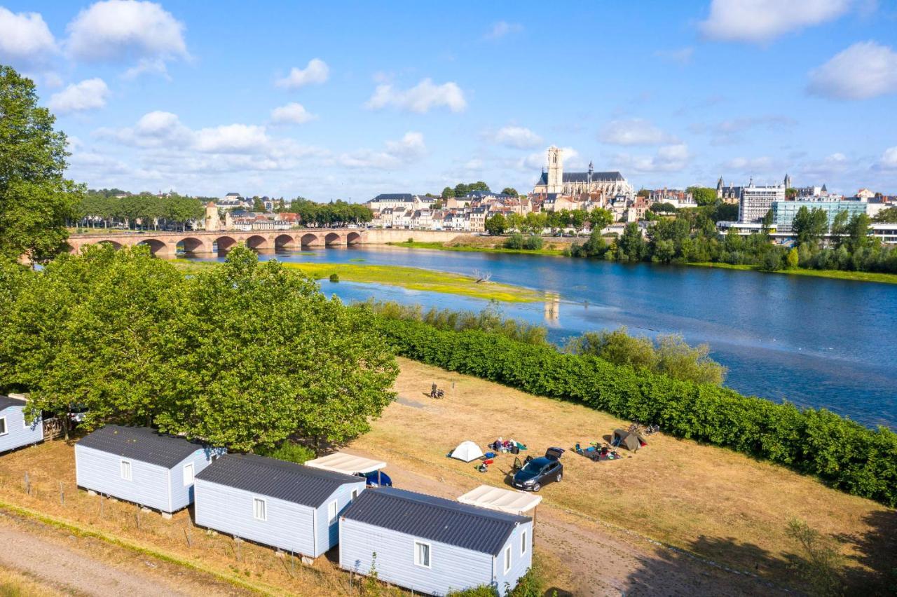 Camping De Nevers Luaran gambar
